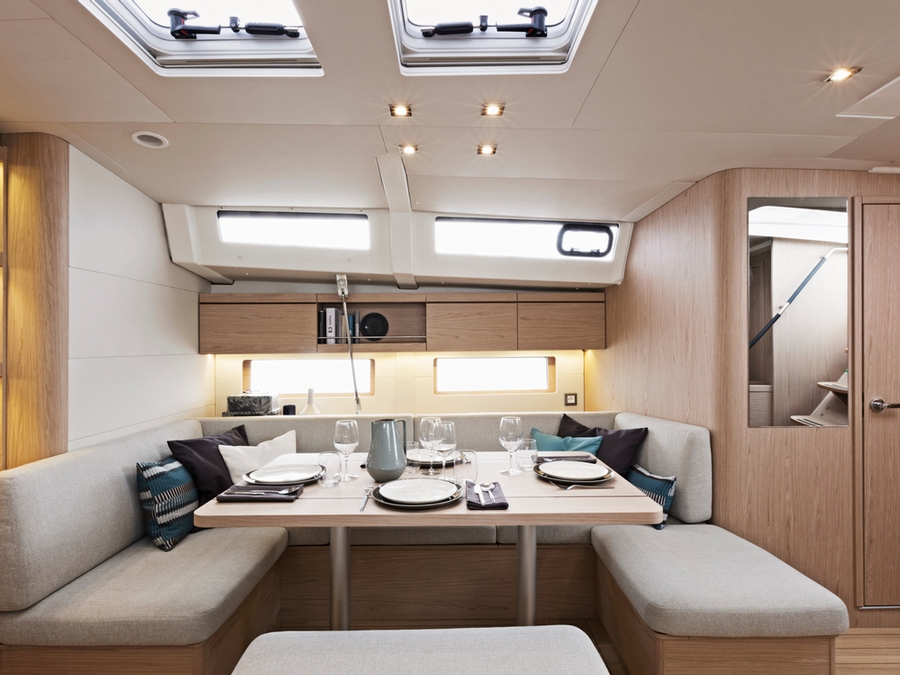 oc46.1_CARRE_DINETTE