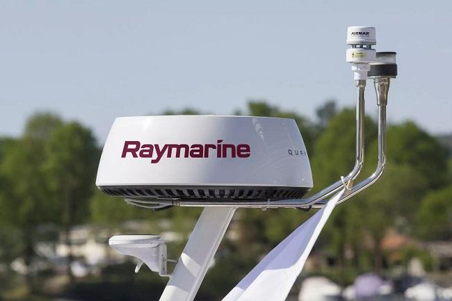 Radar à compression d'impulsion CHIRP Quantum Q24C et câble 10M Raymarine (T70243)